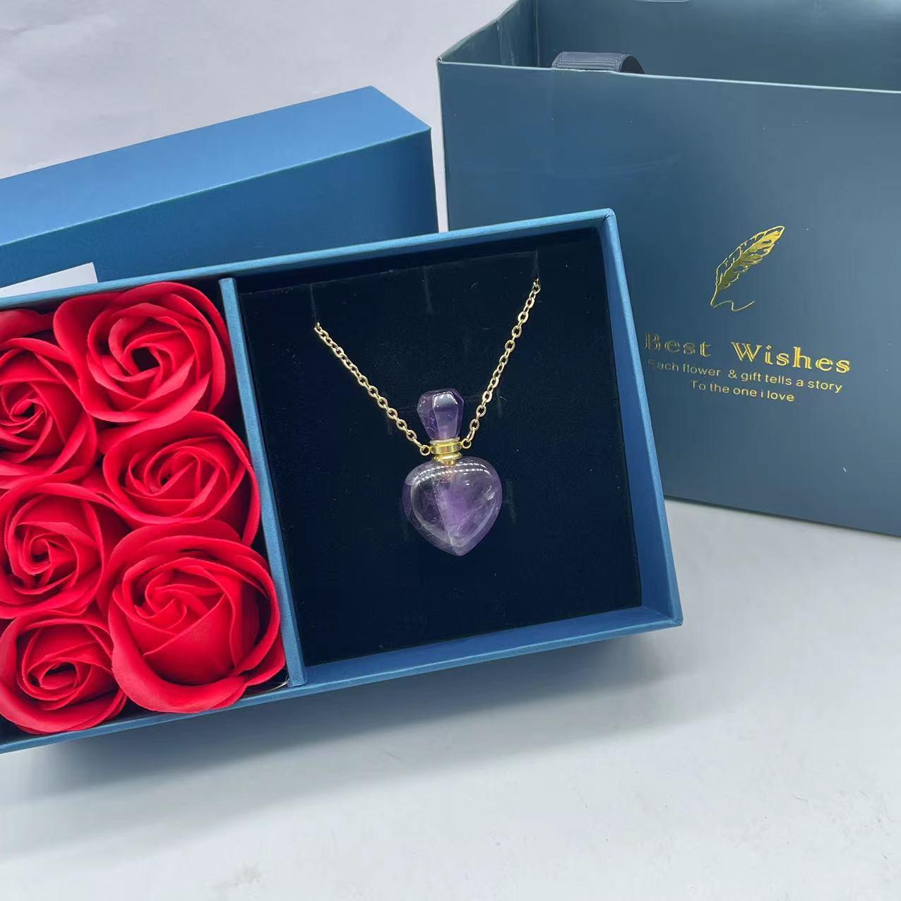 Unique Mother's Day Gifts Crystal Perfume Bottle Necklace&Roses Gift